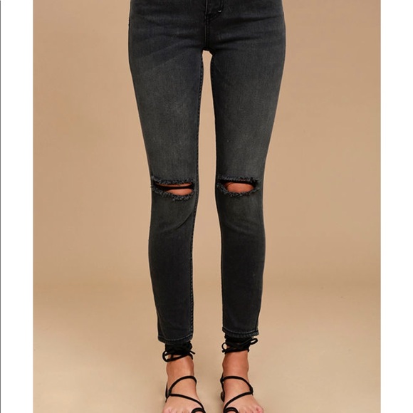 Amuse Society Distressed Jeans - Picture 3 of 8